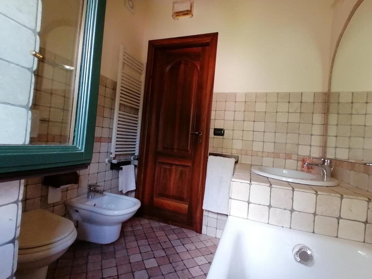 Villa Daniela Riva di Solto Exterior foto